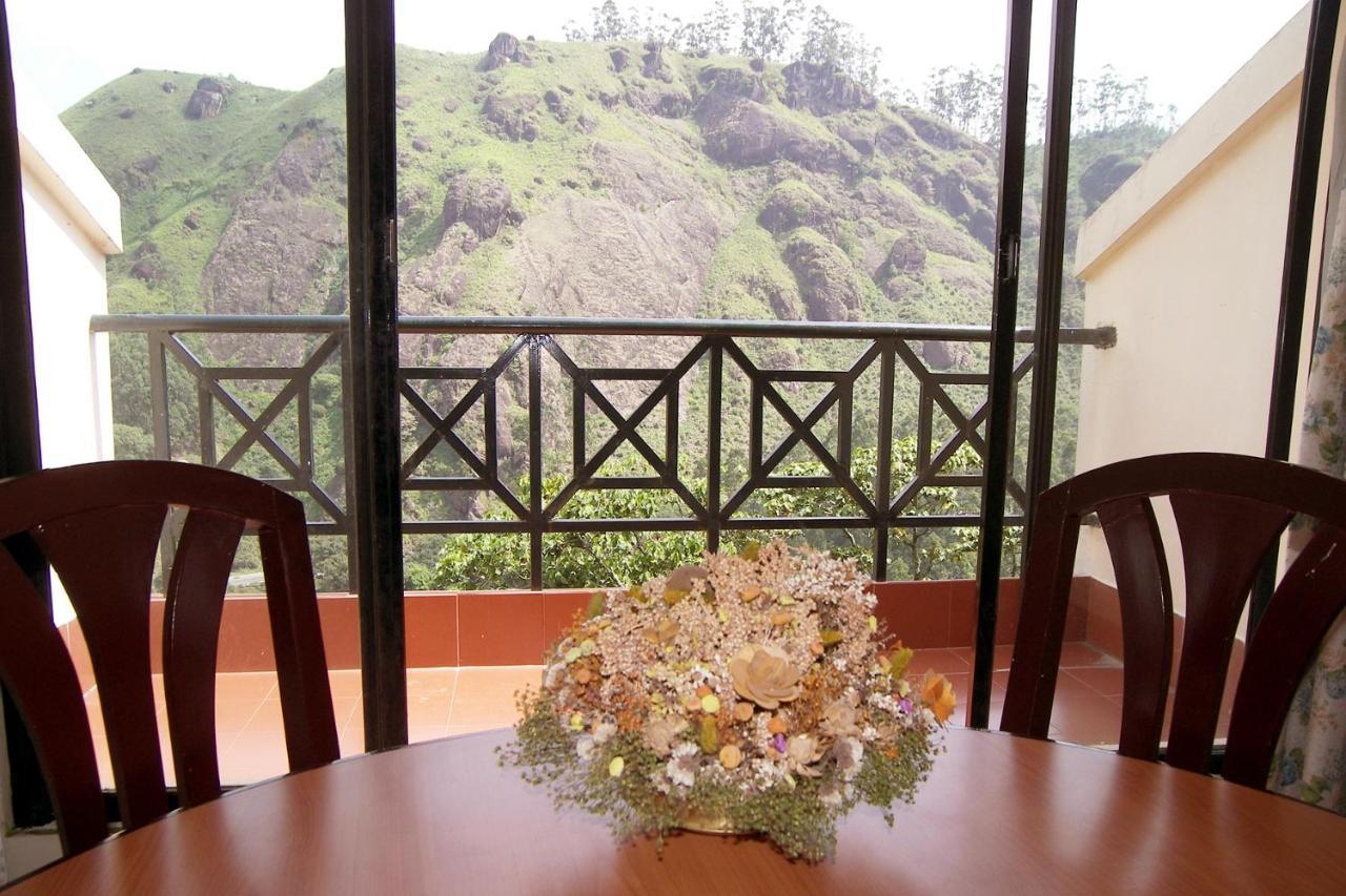 Abad Copper Castle Resort Munnar Exterior photo