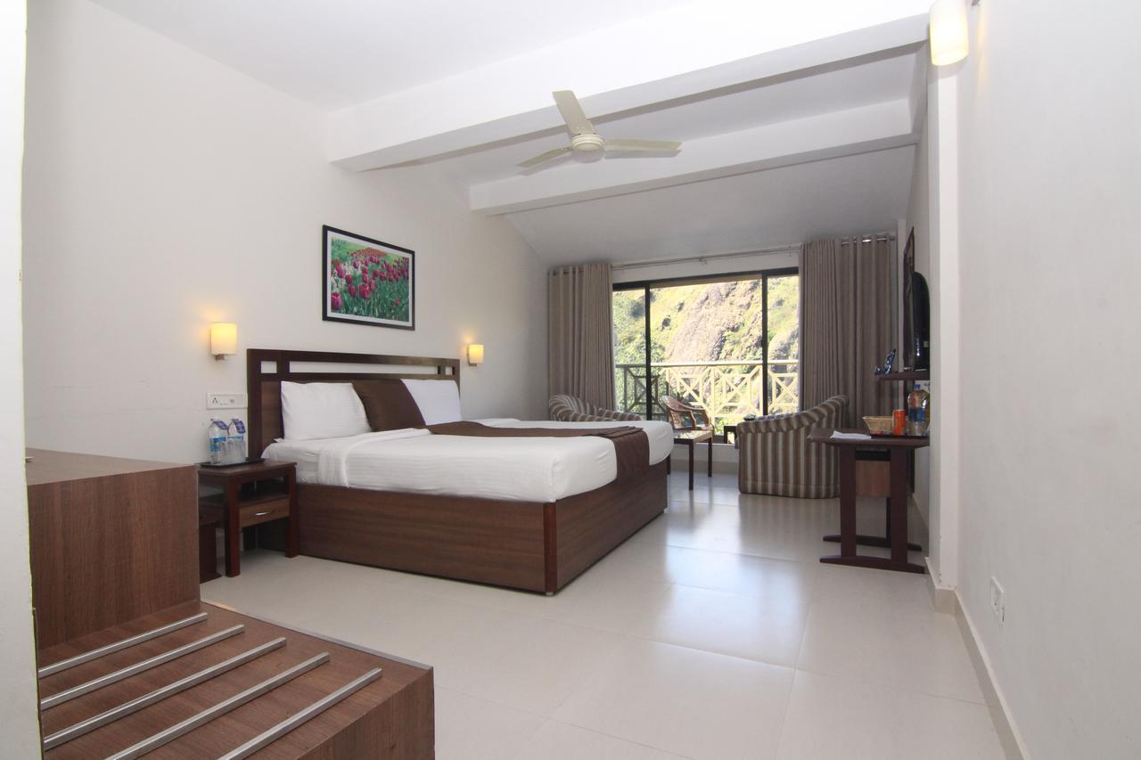 Abad Copper Castle Resort Munnar Exterior photo