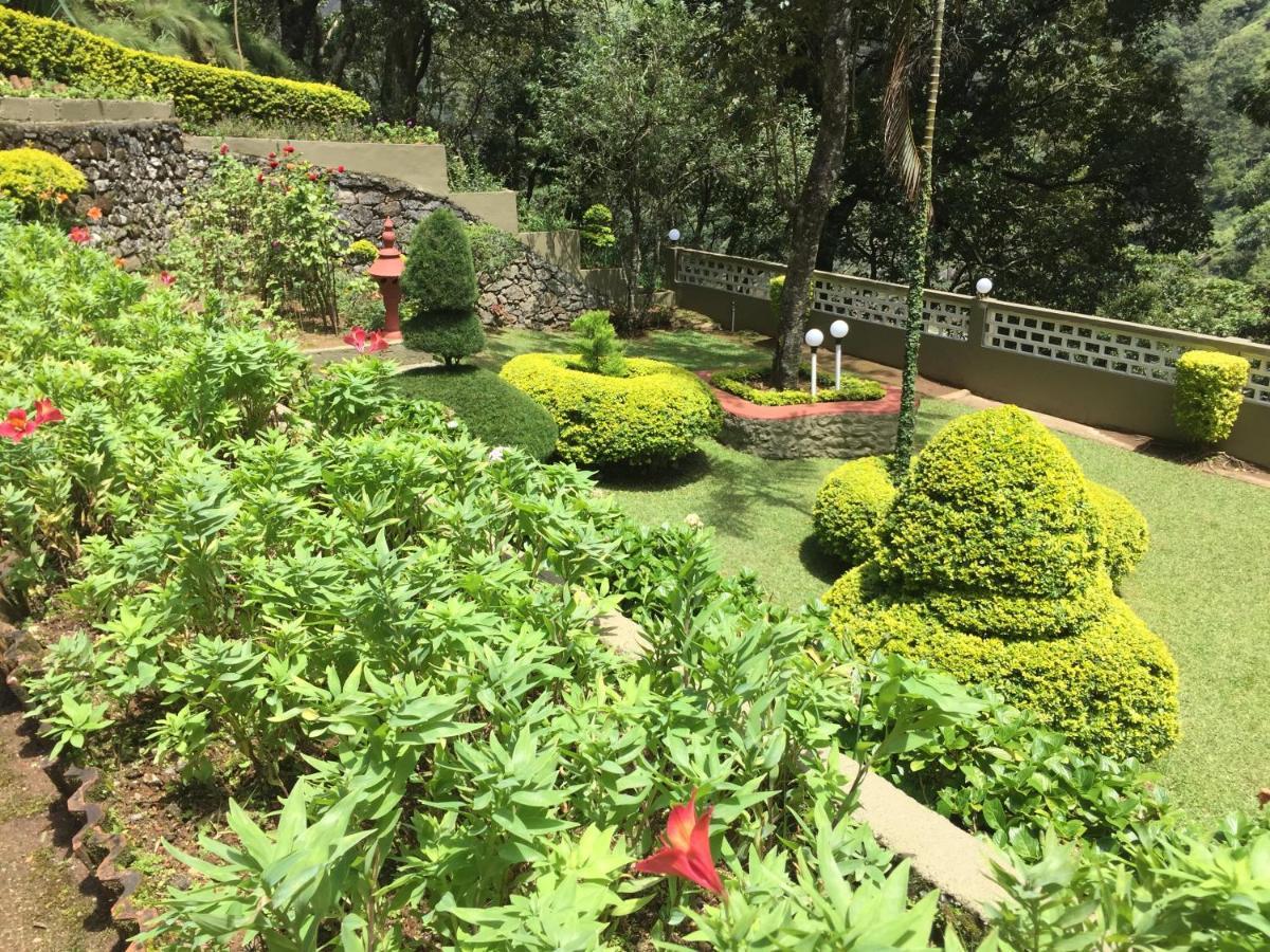 Abad Copper Castle Resort Munnar Exterior photo
